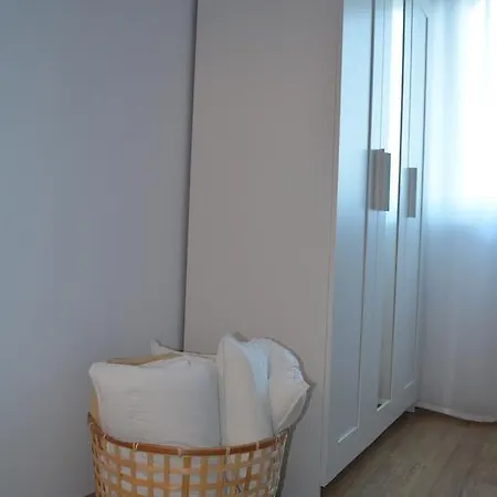 Daire Sol Apartament *